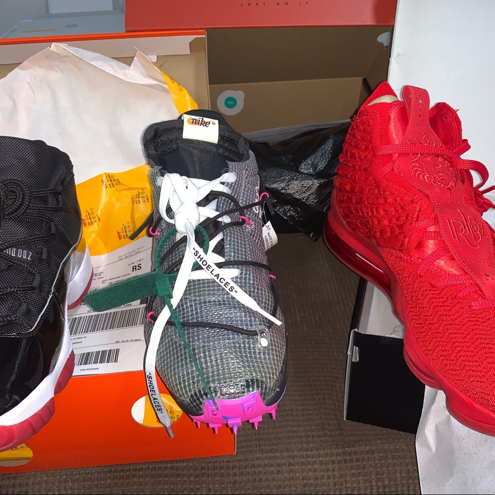 Off-White Vapor Street Black